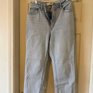 Abercrombie Ankle Straight Ultra High Rise Blue Jeans